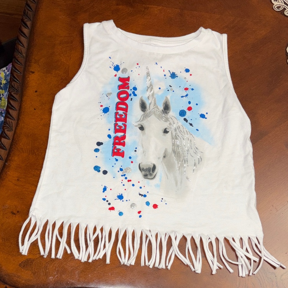 A Bundle of Kids T-Shirts - Picture 7 of 7